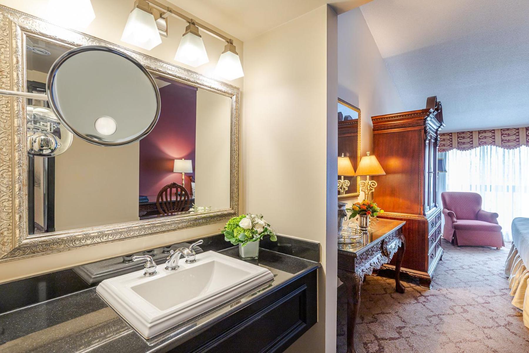 Old Stone Inn Boutique Hotel Niagara Şelalesi Dış mekan fotoğraf