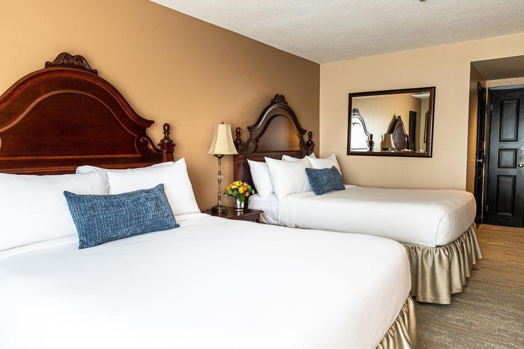 Old Stone Inn Boutique Hotel Niagara Şelalesi Dış mekan fotoğraf