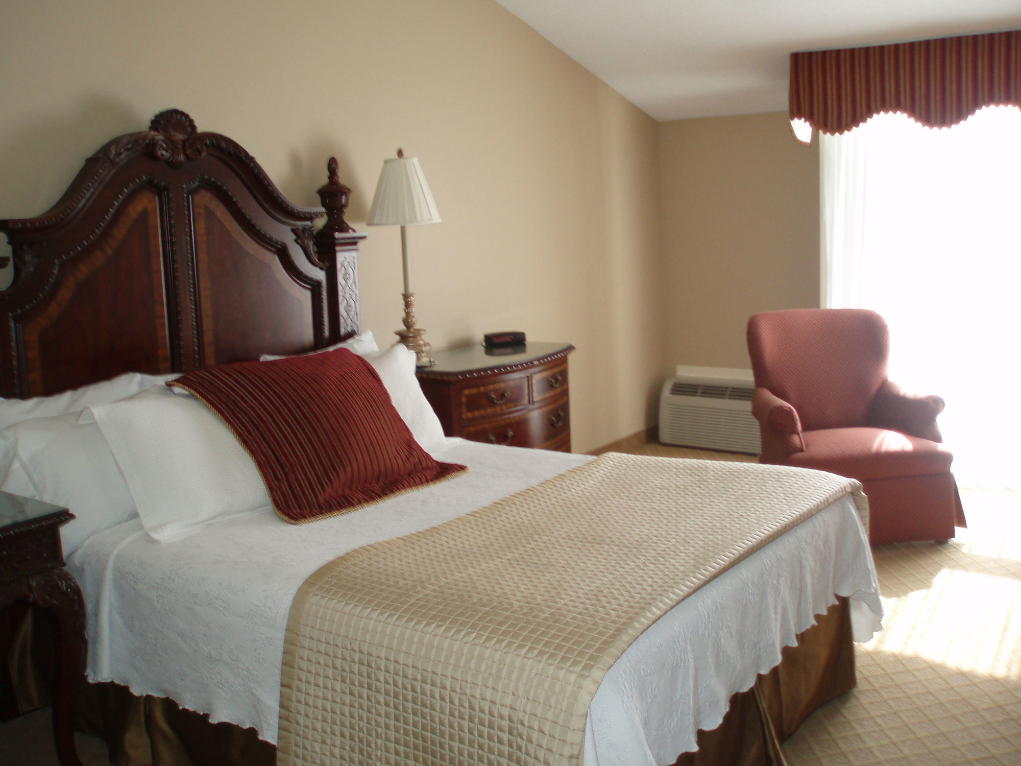 Old Stone Inn Boutique Hotel Niagara Şelalesi Oda fotoğraf