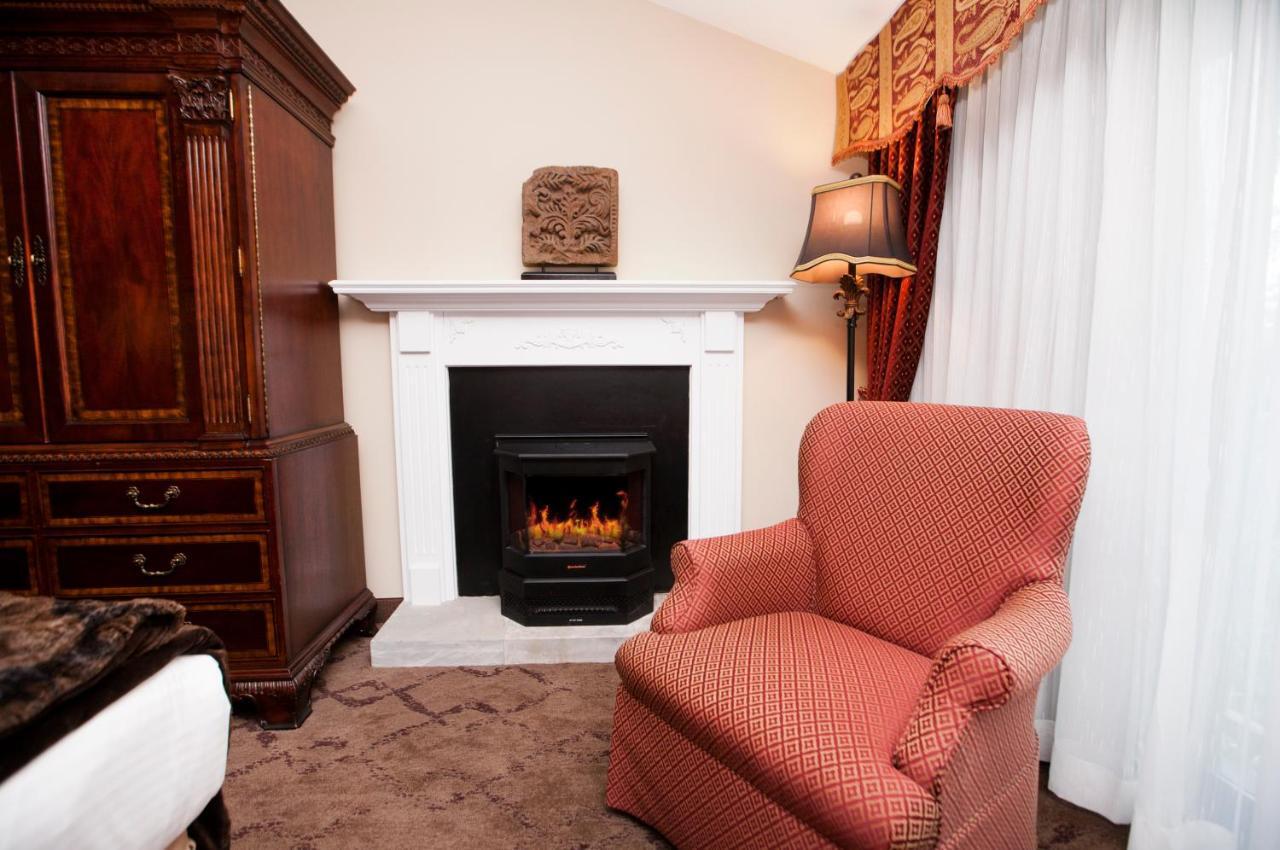 Old Stone Inn Boutique Hotel Niagara Şelalesi Dış mekan fotoğraf
